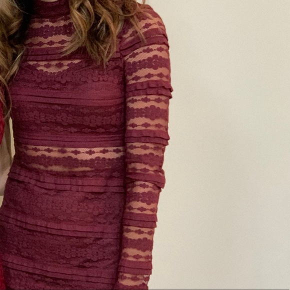 Mesh size small burgundy long sleeve dress - Picture 1 of 13